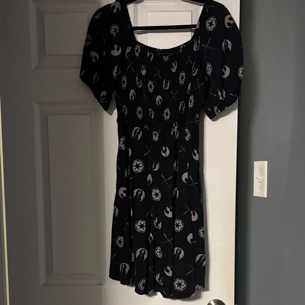 Her universe Star Wars dress Medium